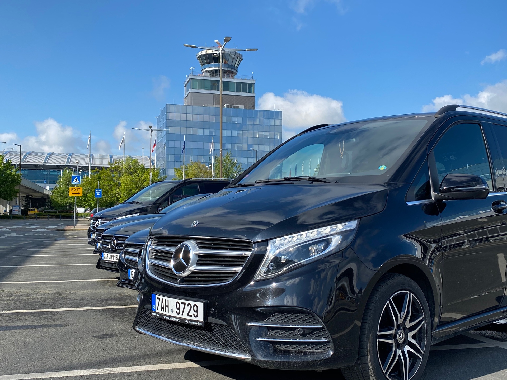 Airport transfers in Prague